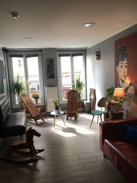 Montmartre Clignancourt Hotel Paris