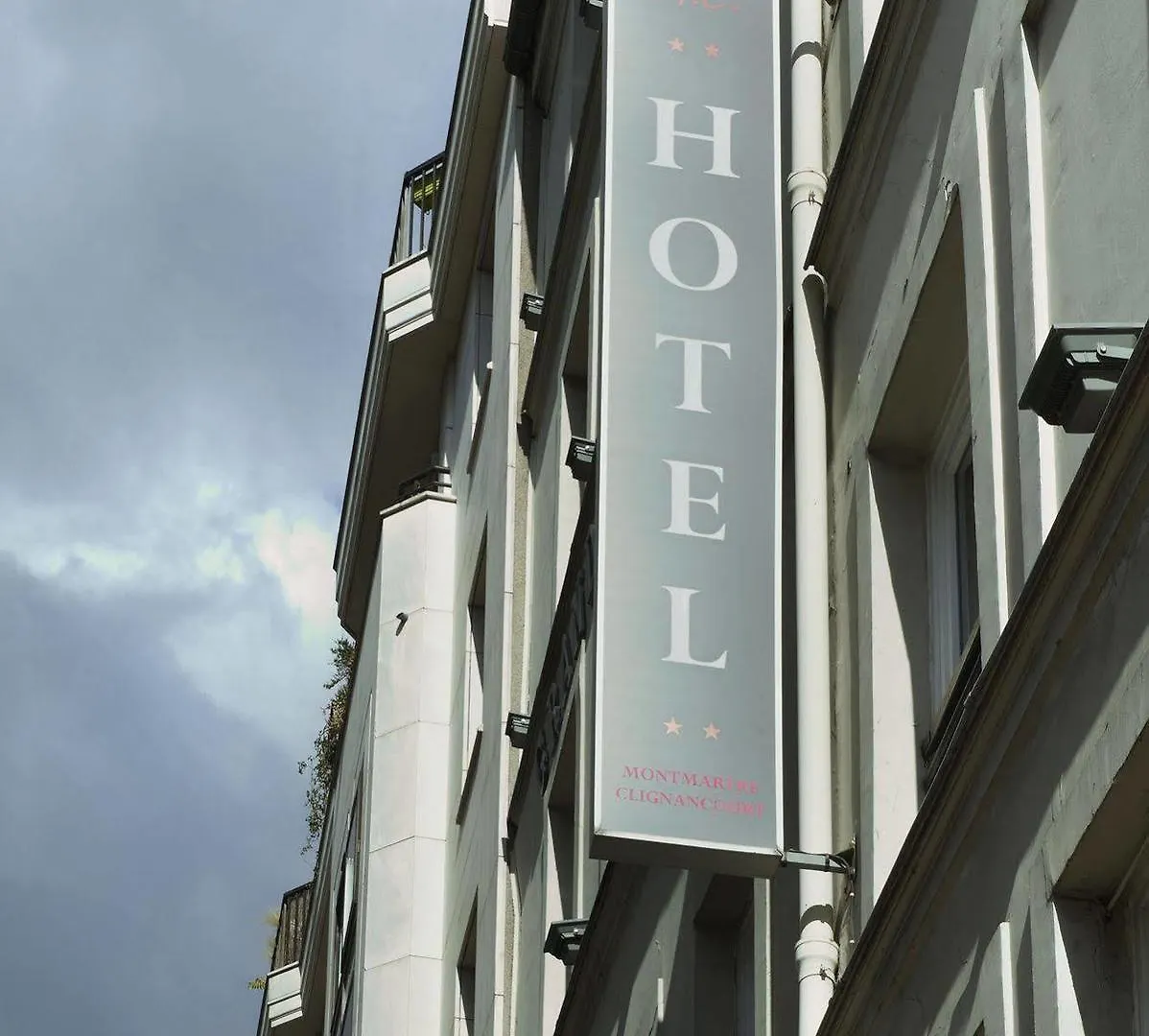 Montmartre Clignancourt Hotel