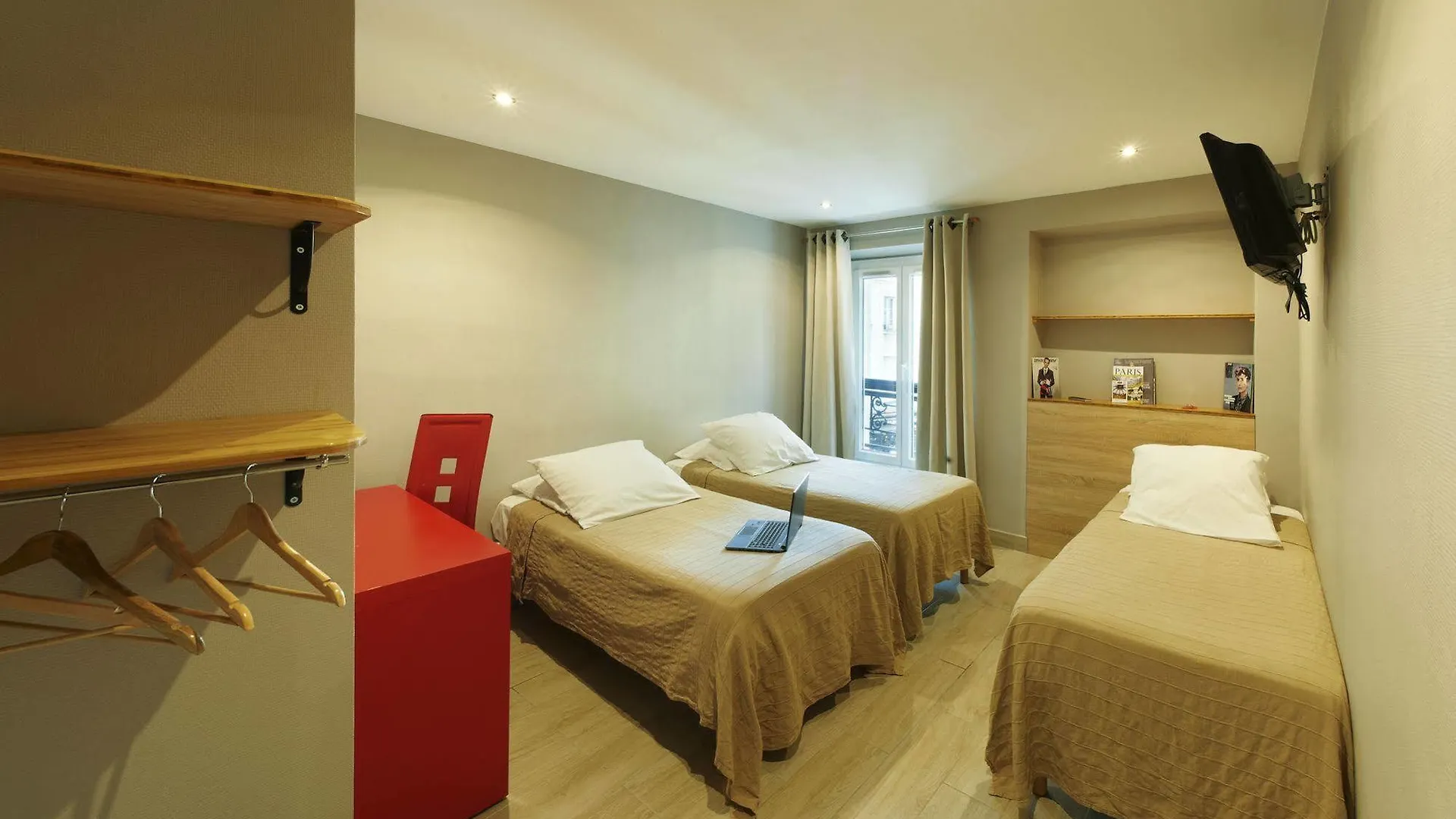 Montmartre Clignancourt Hotel