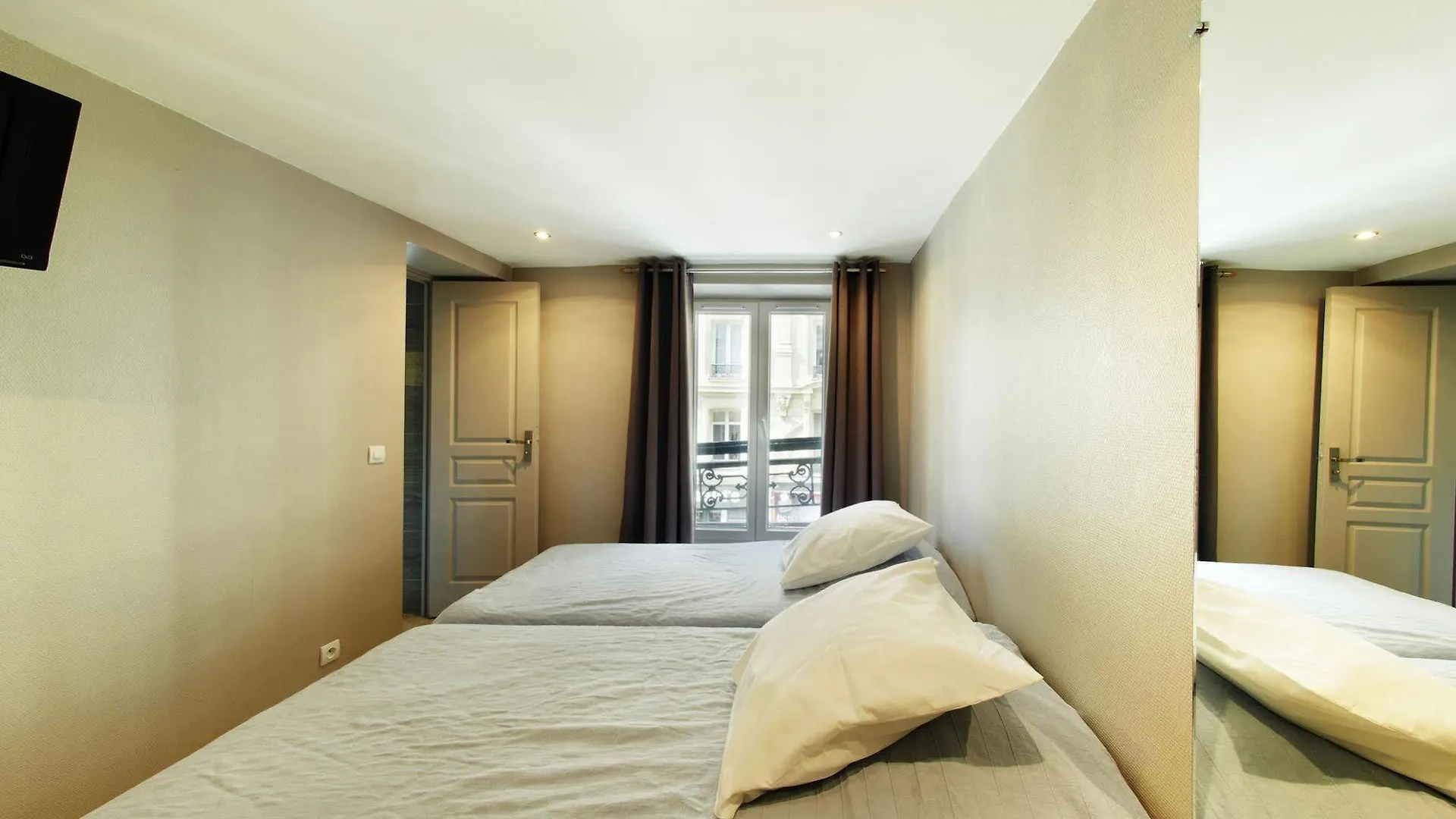 Montmartre Clignancourt Hotel