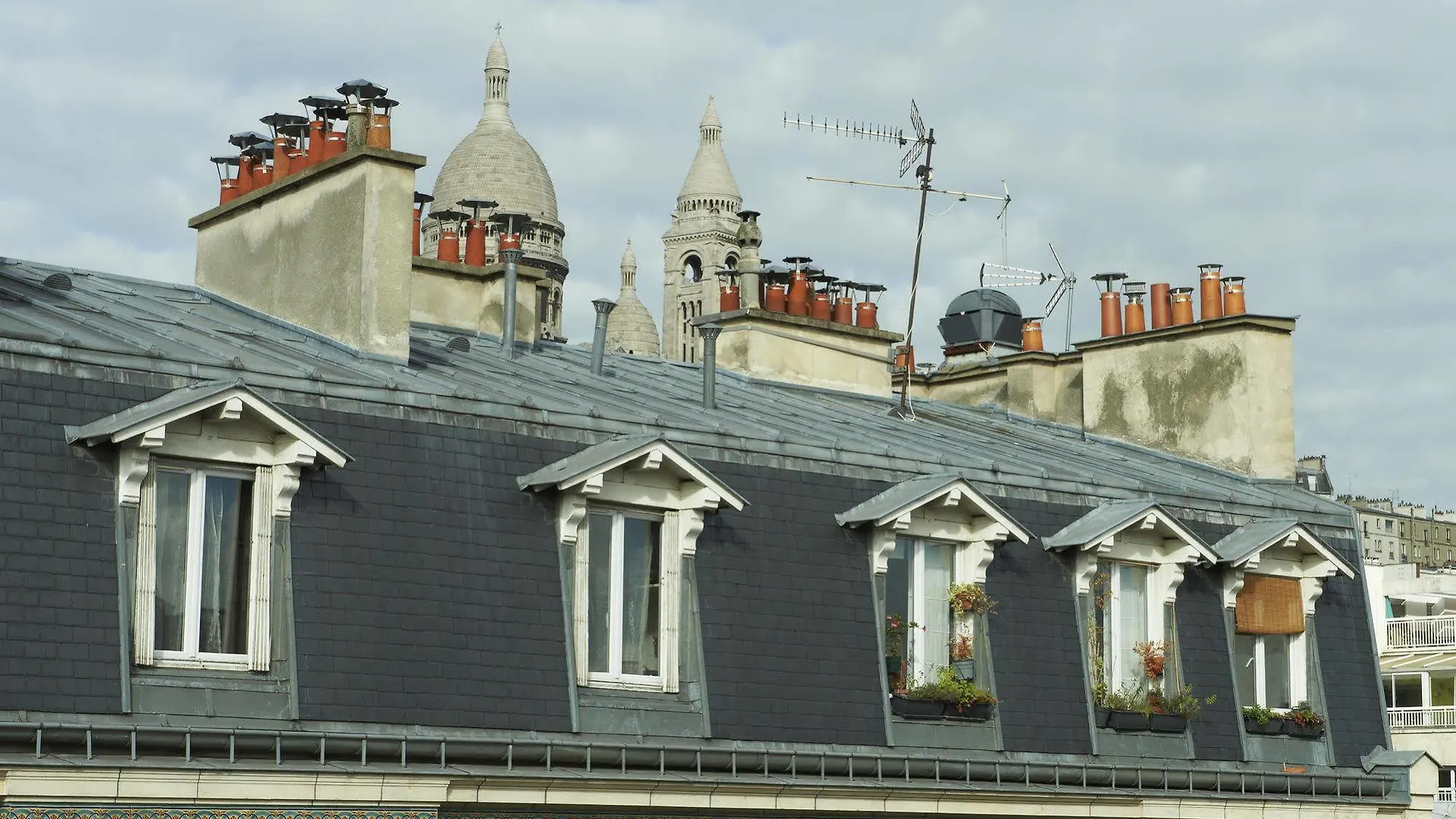 Hotel Montmartre Clignancourt Paris